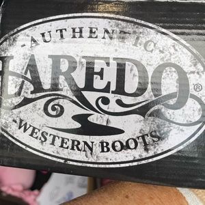 Laredo boots that I can’t wear tried on in my house and put back in box